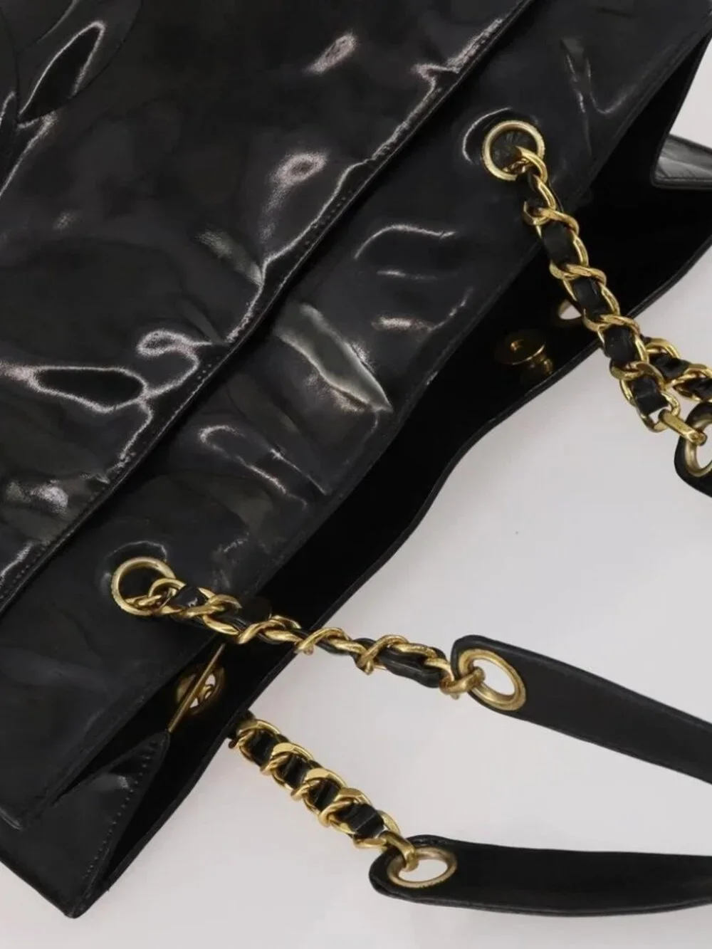 CHANEL Chain Tote Bag Patent Leather Black Gold CC Auth bs34312